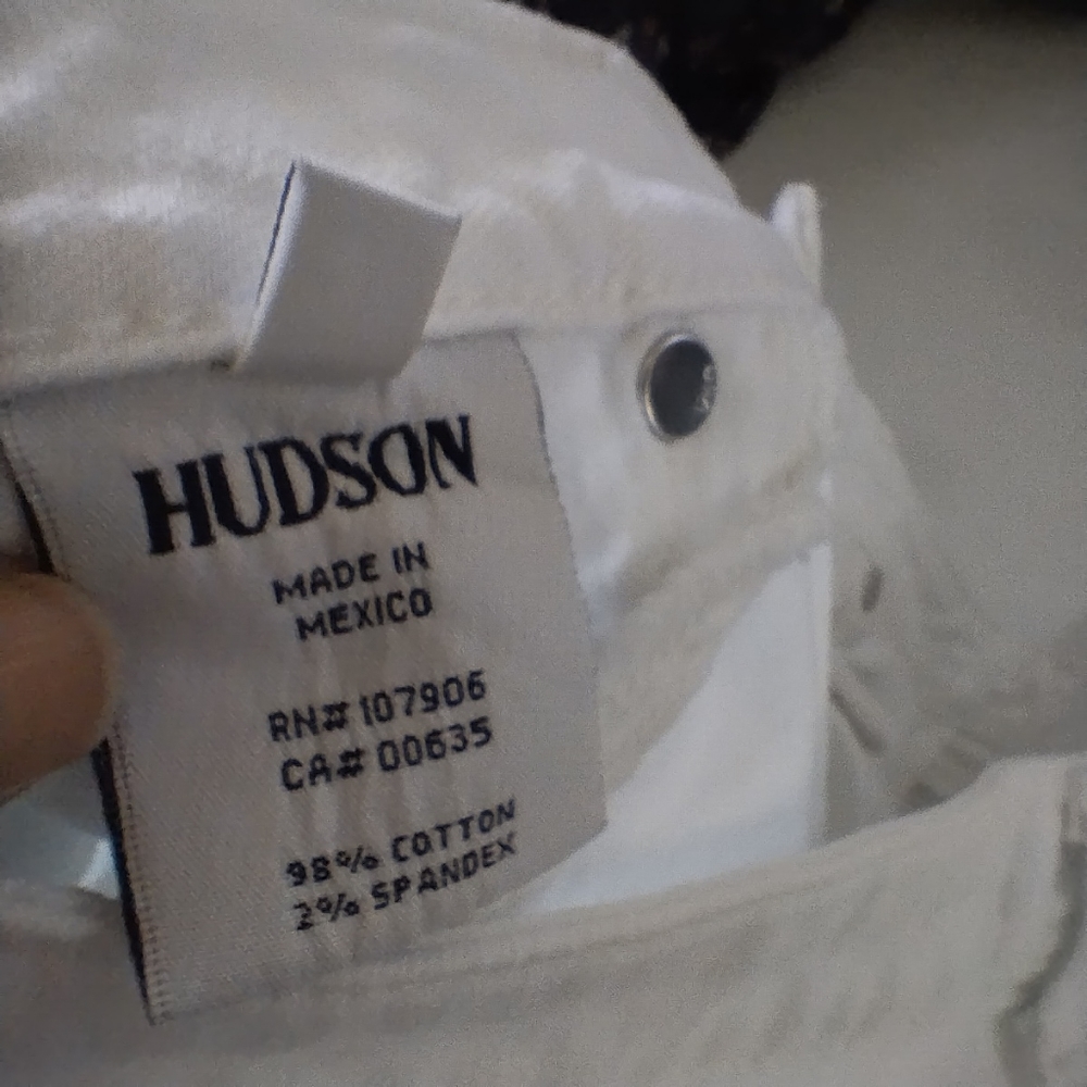 HUDSON Bacara Crop Cuffed Jean White size 31 - Picture 3 of 7